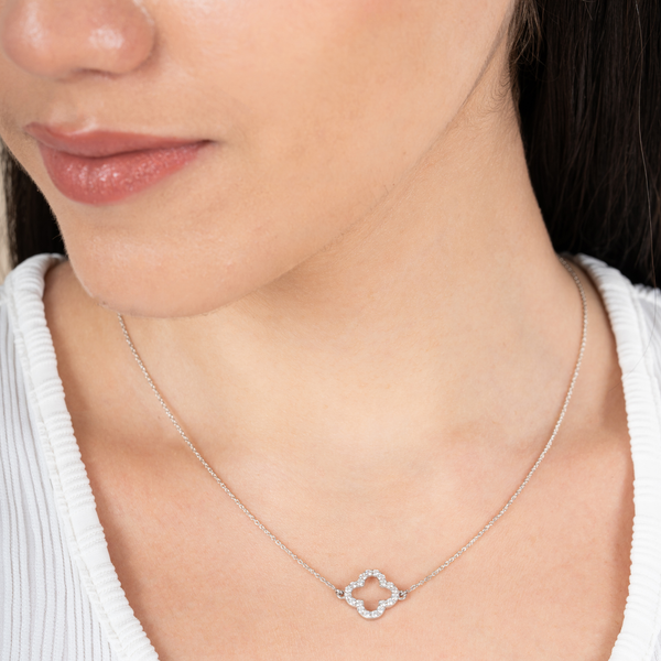 Radiant Clover Lumina Necklace