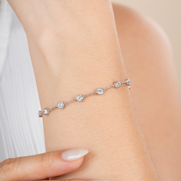 Starlit Solitaire Chain Bracelet