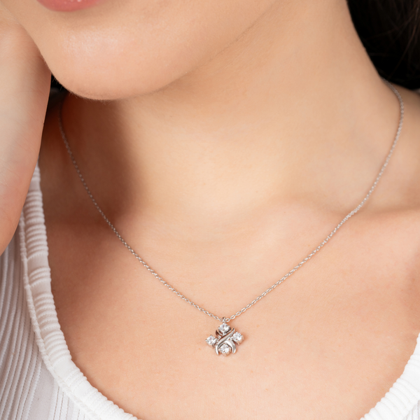 Divine Twist Brilliance Pendant